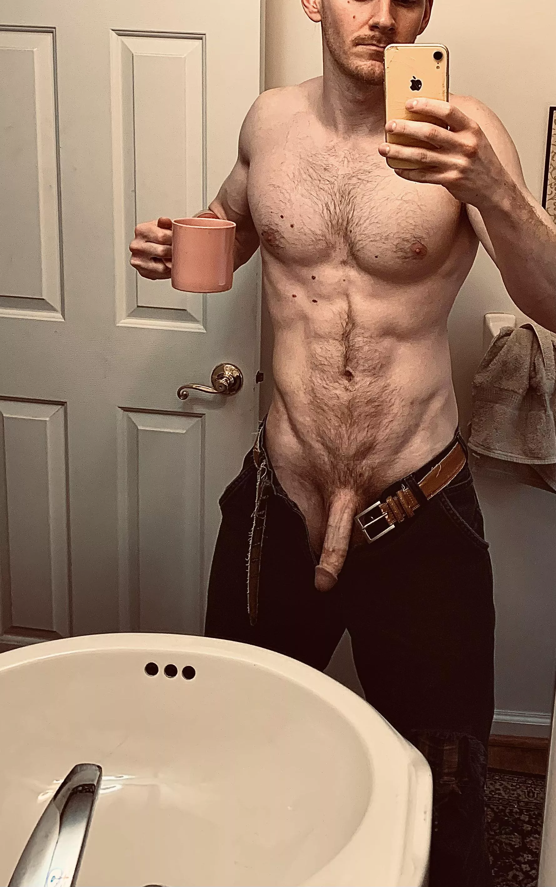 You like my coffee mug? posted by KYEOtone