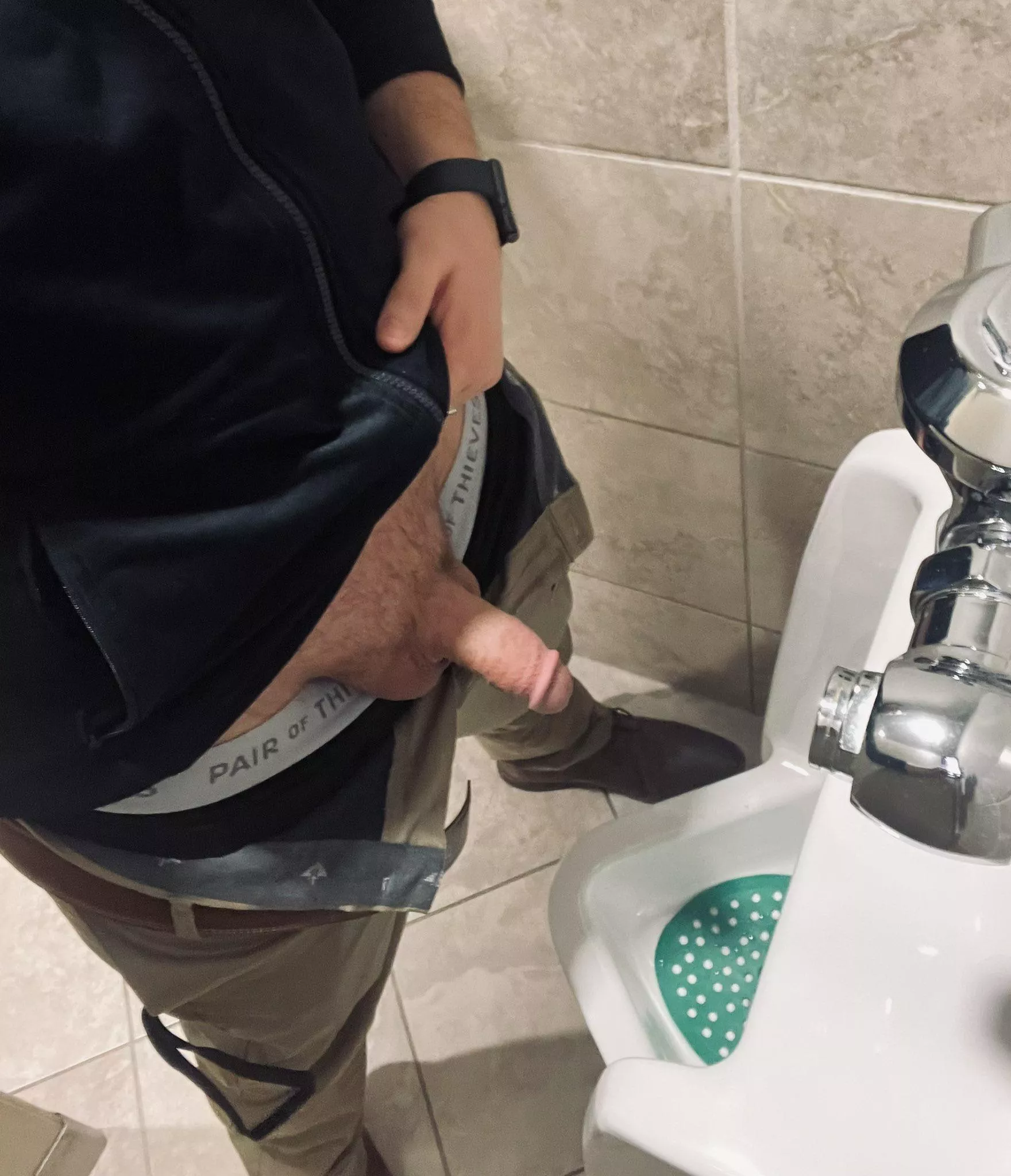 You walk in and I give you a nod. What’s your move? posted by DL_husband