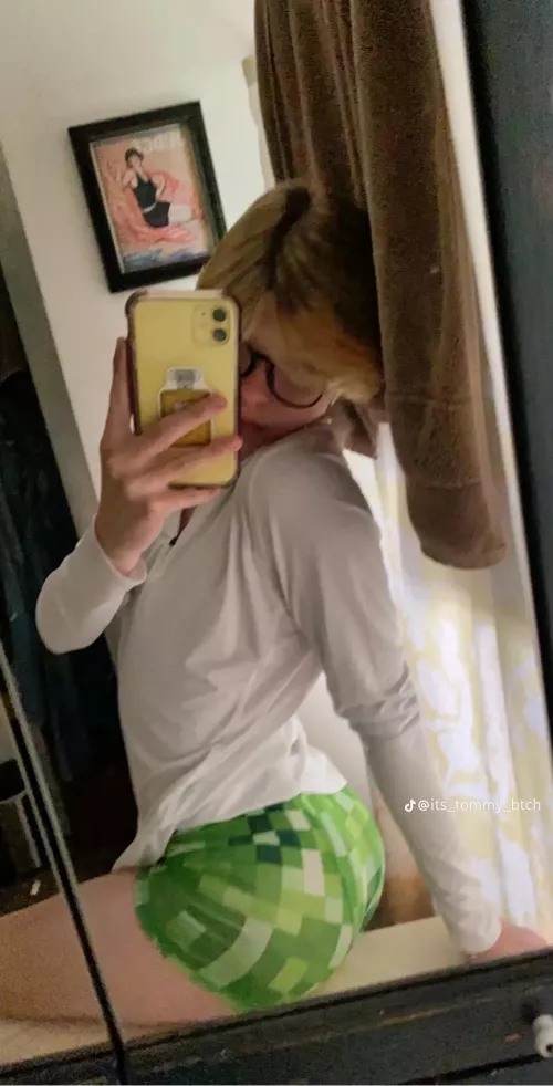 18 lonley virgin by ImportancePlastic157