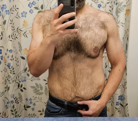 (41) Dads been leaning out a bit..still sexy? by Prestigious_Poet_69