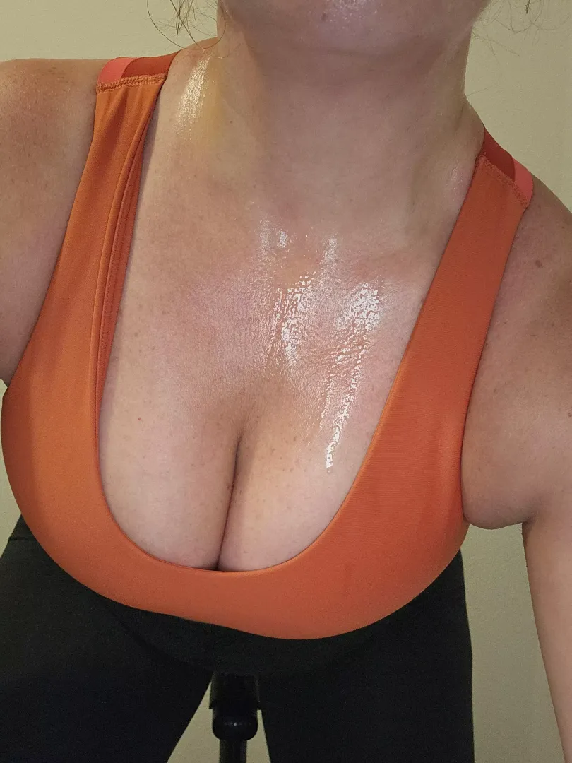 Another sweaty evening on the bike. 🖤 (F) posted by The_Wife_Show