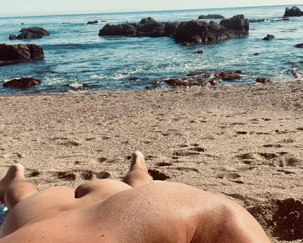 Beach Day by wanderlust_805