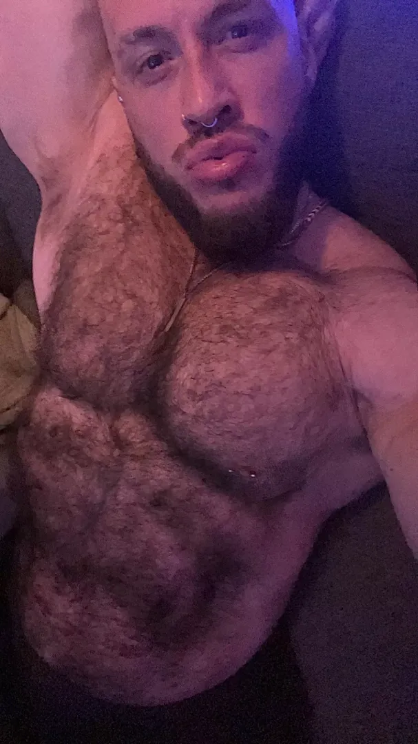  Daddies Here (33)M posted by Damiantheone96