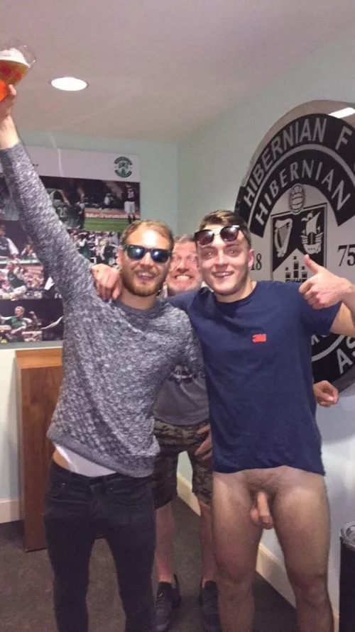 Dorm life by tarvind