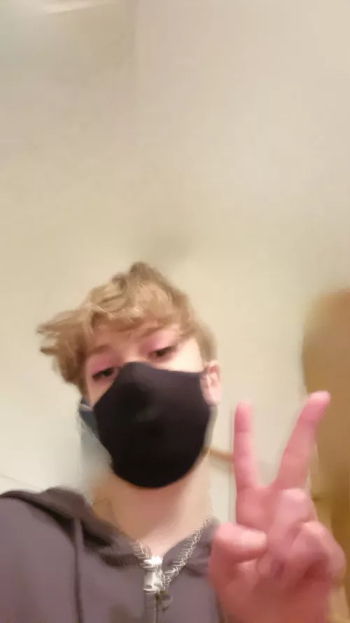 Felt cute >w< by Im2cute4uAlr