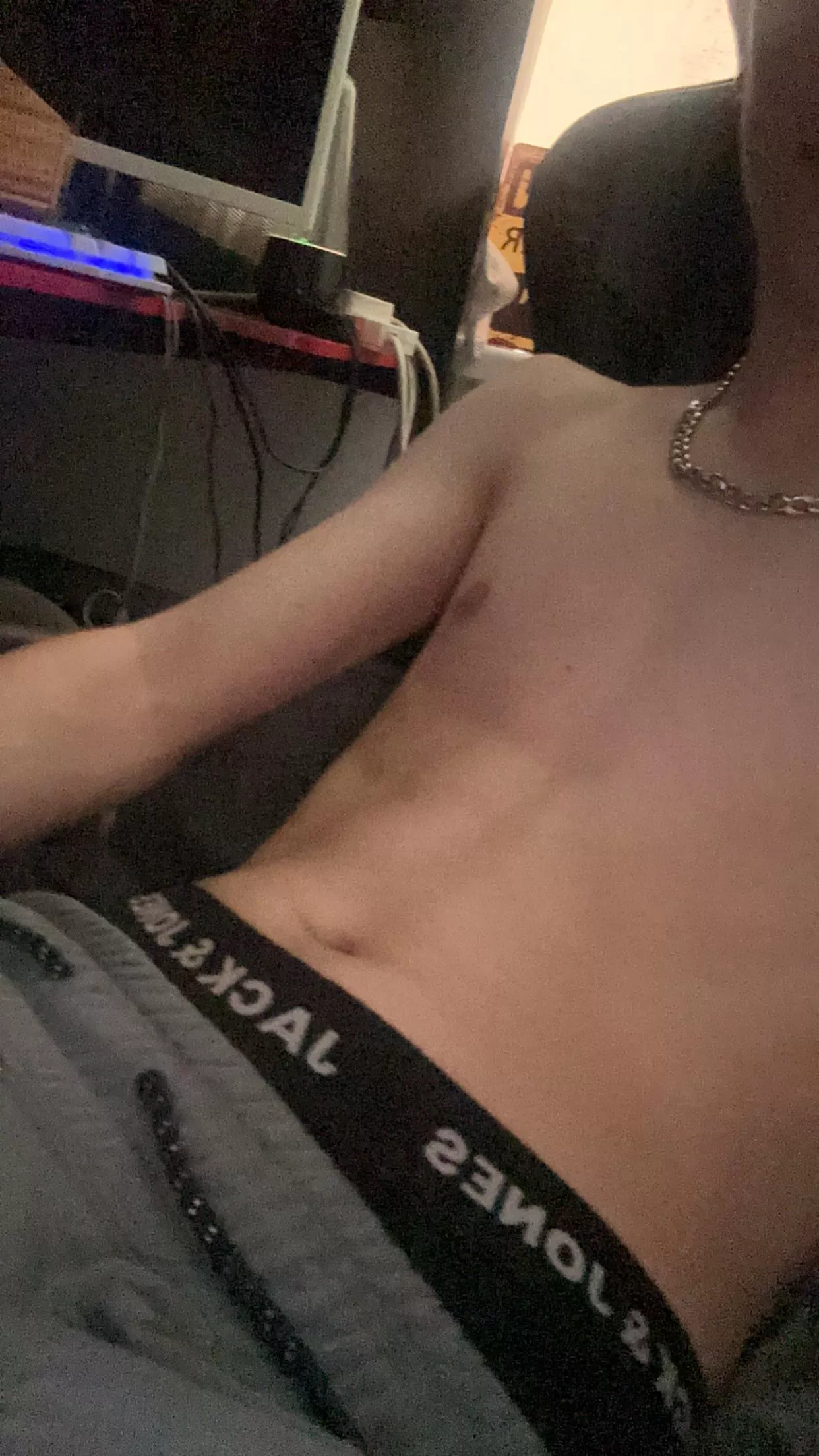 Fit ppl add me snap ~ coreymeredith19 posted by CoReYmErEd