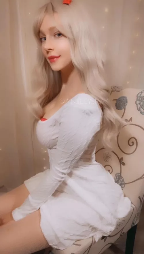 Happy Humpday :) @ainsleyshay by AinsleyShayFlorida