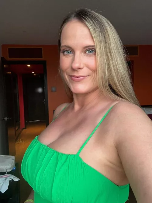 Hoping to find a single dad on vacation [f] by AnnabellePeach