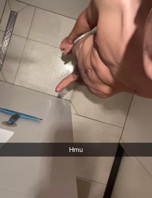 Hunglad200 - masc verbal, muscles ++ by Successful-Fun9813