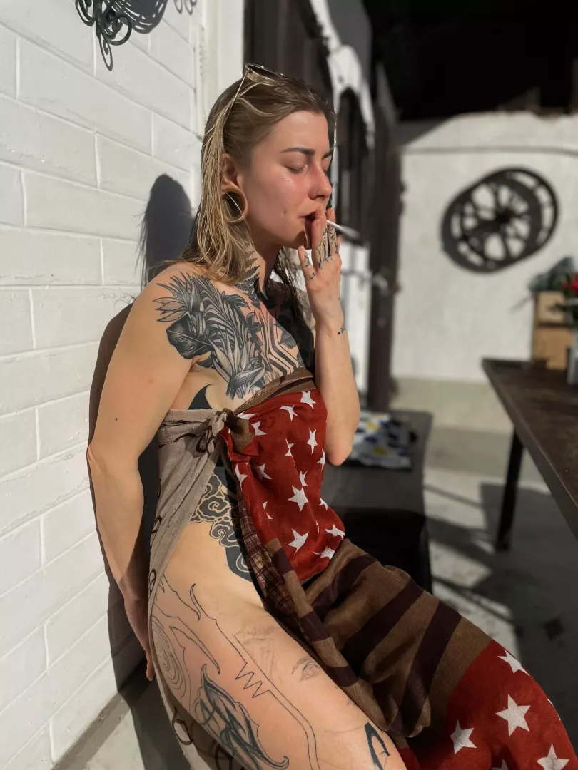 Just a flag and a cig at the farm is enough  posted by Solunasun