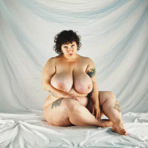 Looking gorgeous by bbwaltswitch