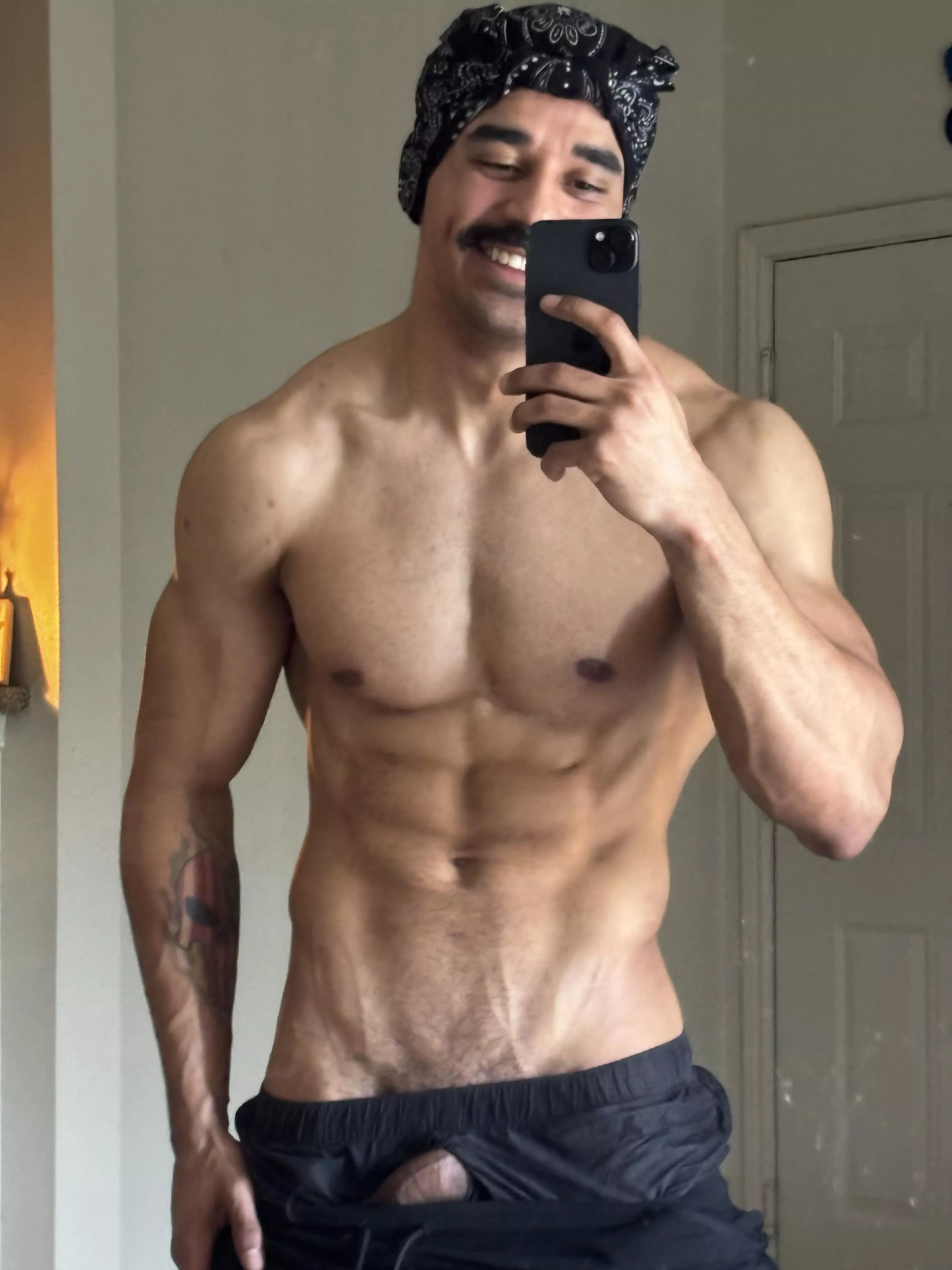 meowdy🐈🤠 posted by justsatvrn