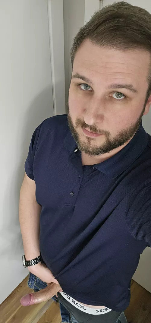 Moving sucks. Here's hoping you do too 😉 by slimslam_spaceman