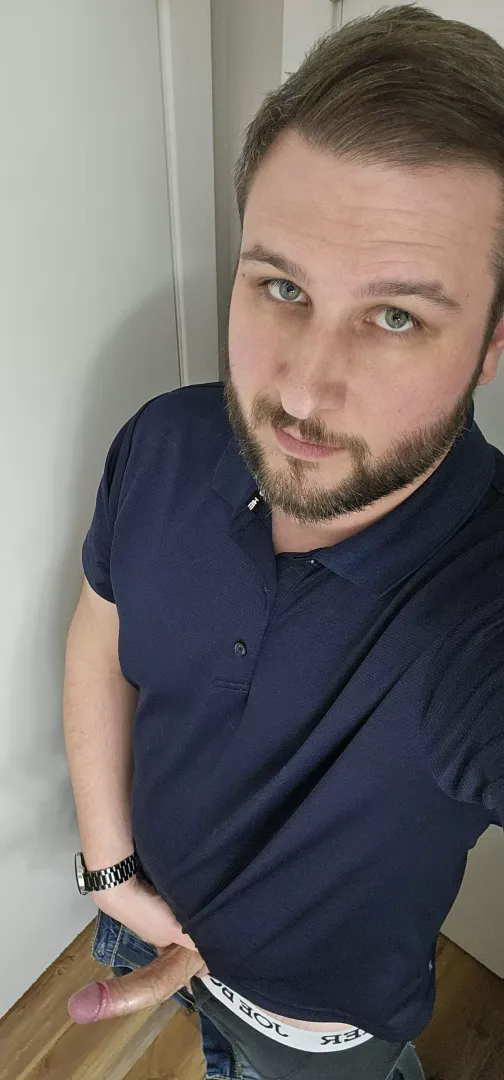 Moving sucks. Here's hoping you do too 😉 posted by slimslam_spaceman