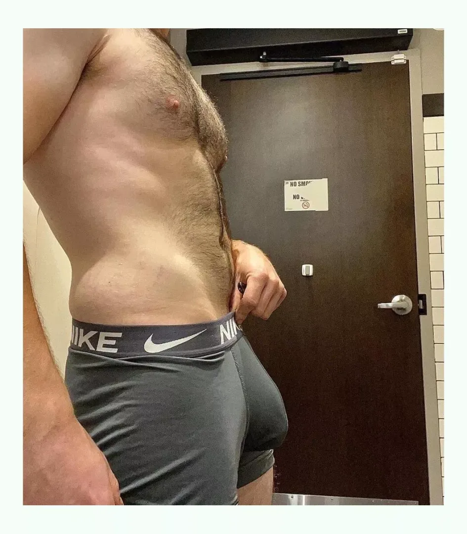 Next time you see a fat didk in the gym change room, ask to suck on it. You never know ;) posted by NewDiscount9743
