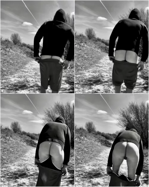 Peekabooty at the park... by jerseyjaxoff