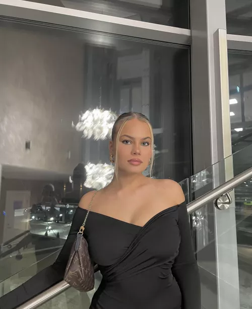 Ready to have fun with you by melicherry