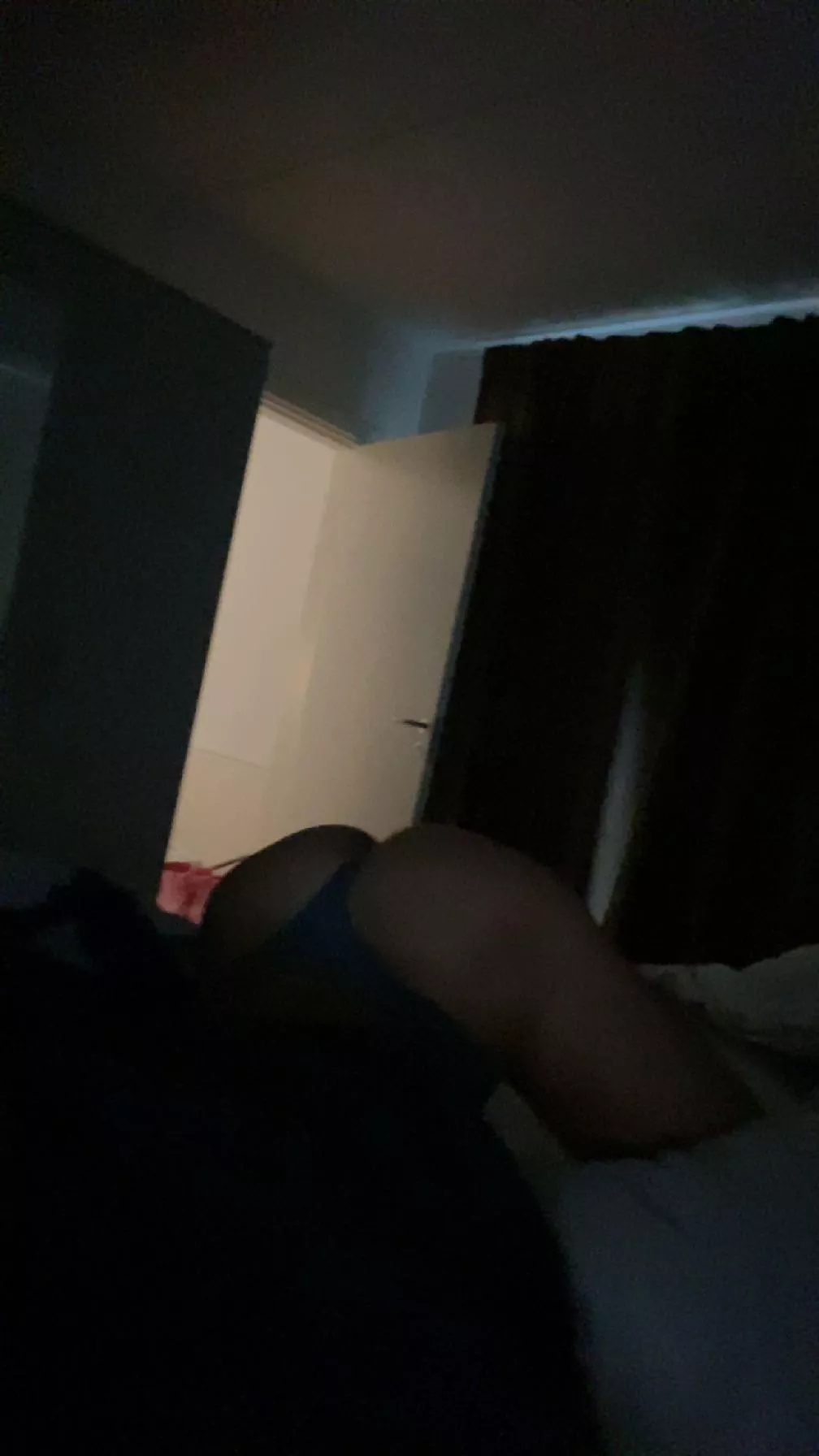 Sub looking for a dom daddy😉 pm for snap posted by VayenTima