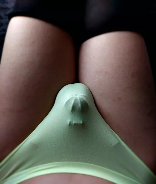 This feels amazing😍 by austejuc