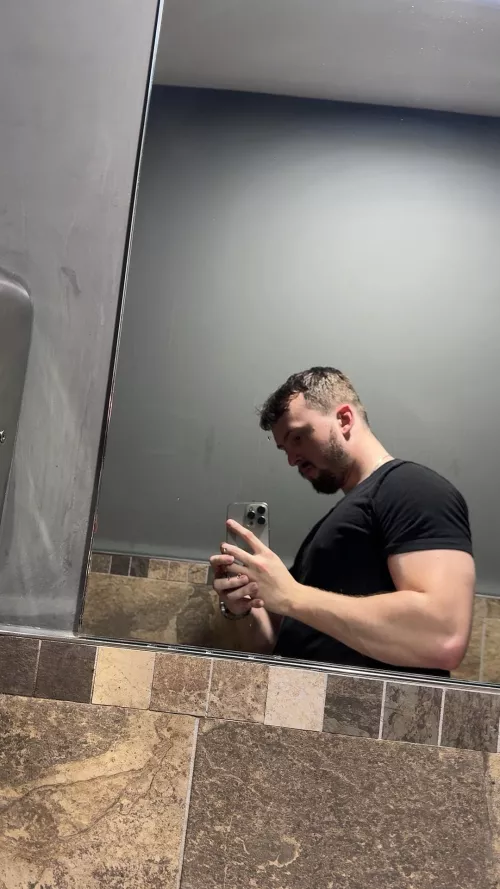 Two hander selfie lol! by loner0803