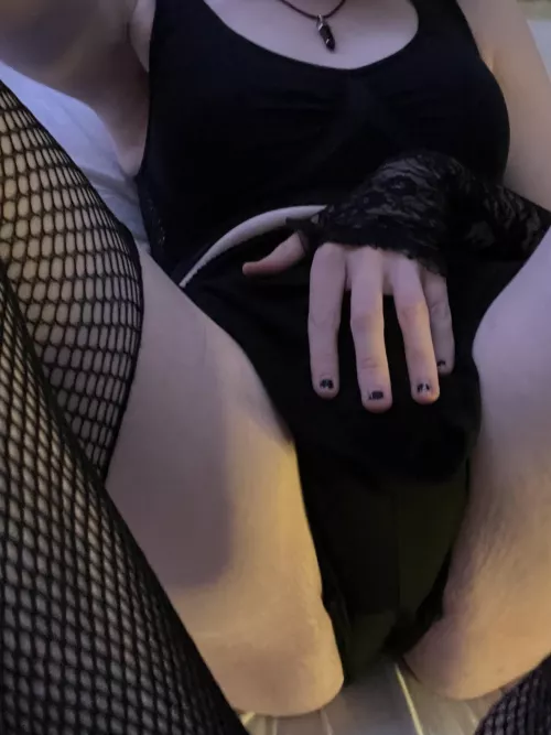 what is she holding? :O by baggie_bones