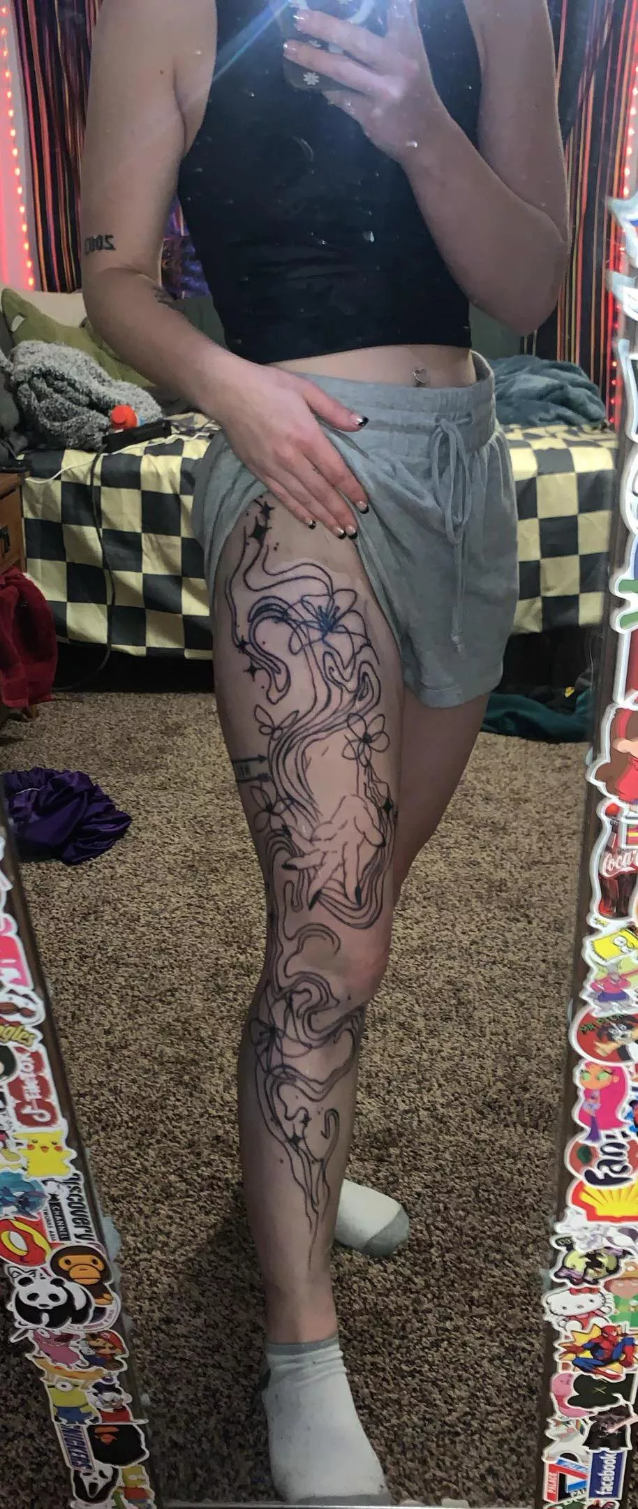 Who would want to pump between her sexy legs? posted by turducken935