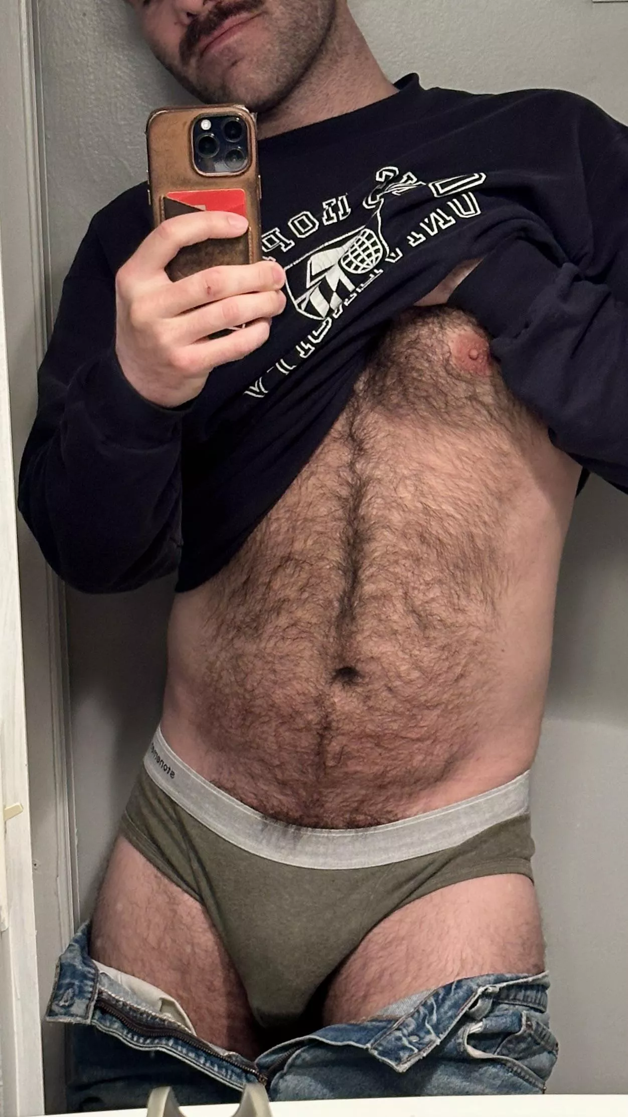 Can’t ever keep the bush contained  posted by mr-heimer-schmidt