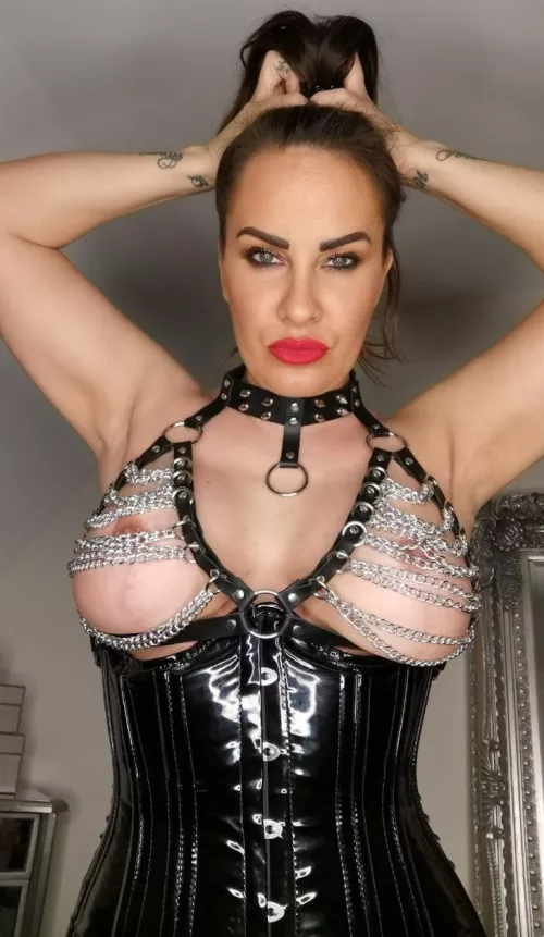 Check out my new shiny corset by IninityBanxfairy