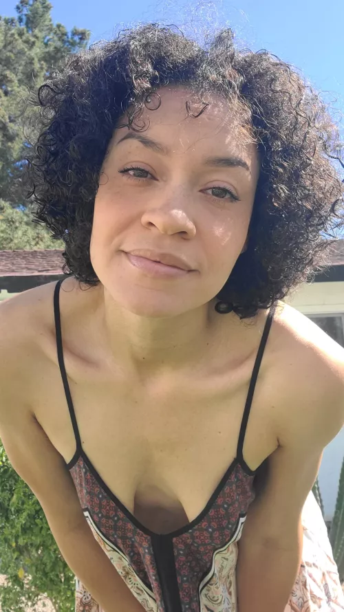 Classic anime girl character introduction: down the blouse.  [F31] by XxXena_Athena