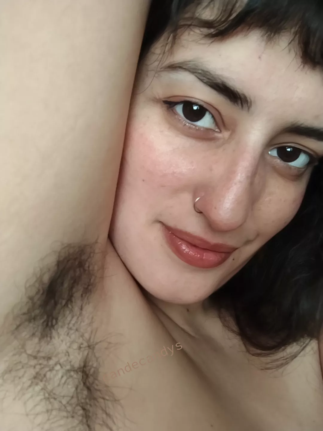 come to sniff and find out how hard I make you  posted by candecandys