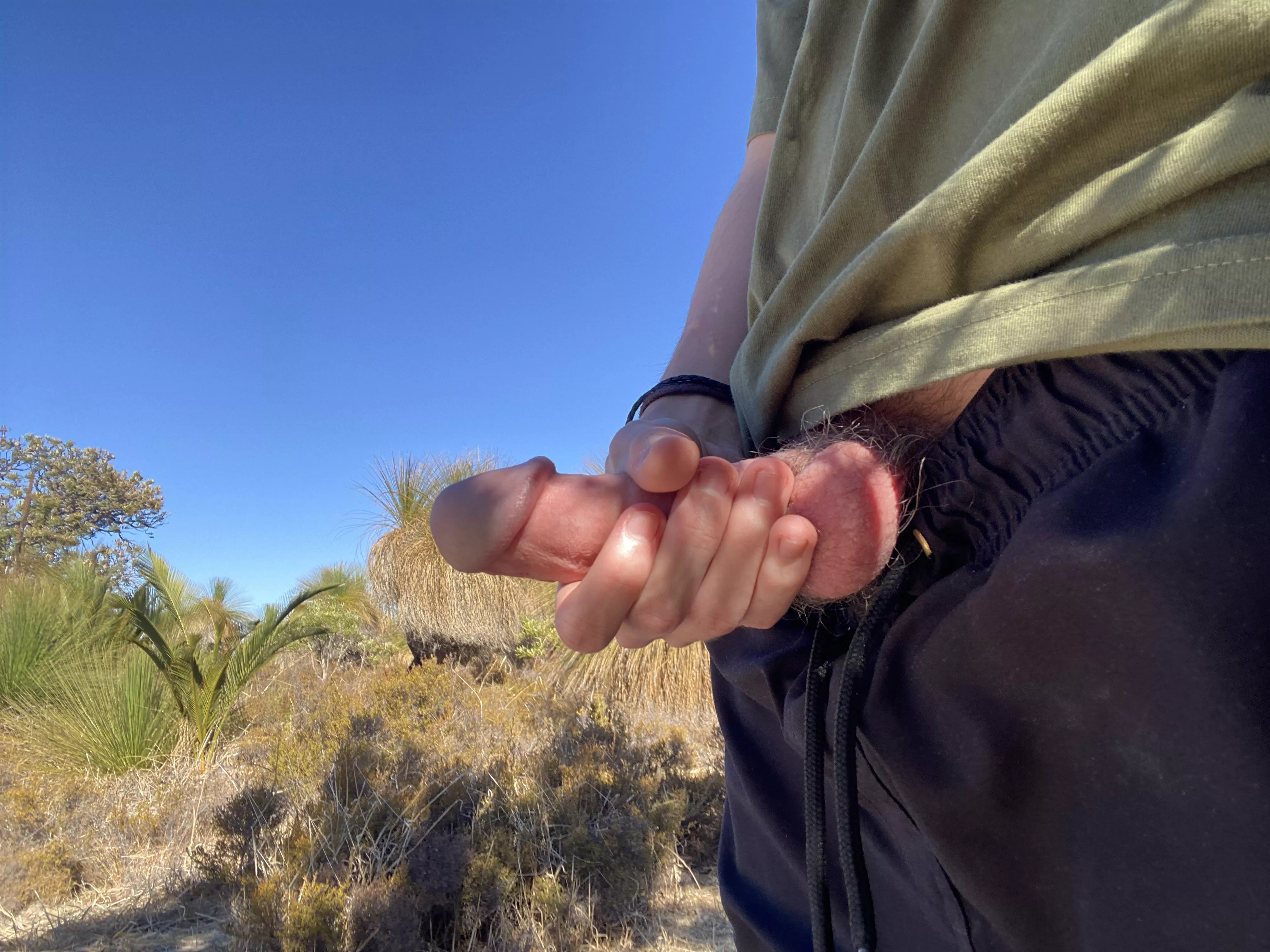 Finishing in public is so fun 18m posted by Altruistic-Use-553