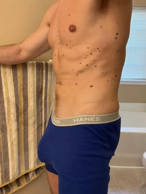 Gamer BF wants to play a game with you by optimalformation49