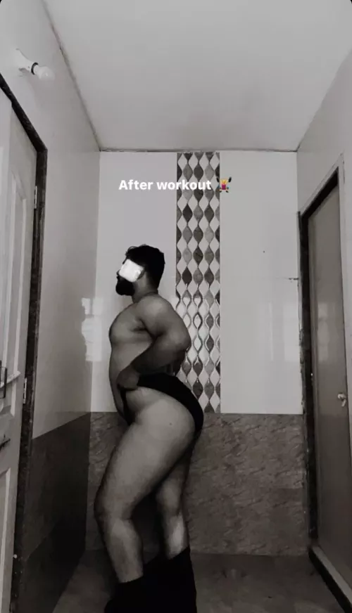 Gym’s washroom :) by aatmacharitra