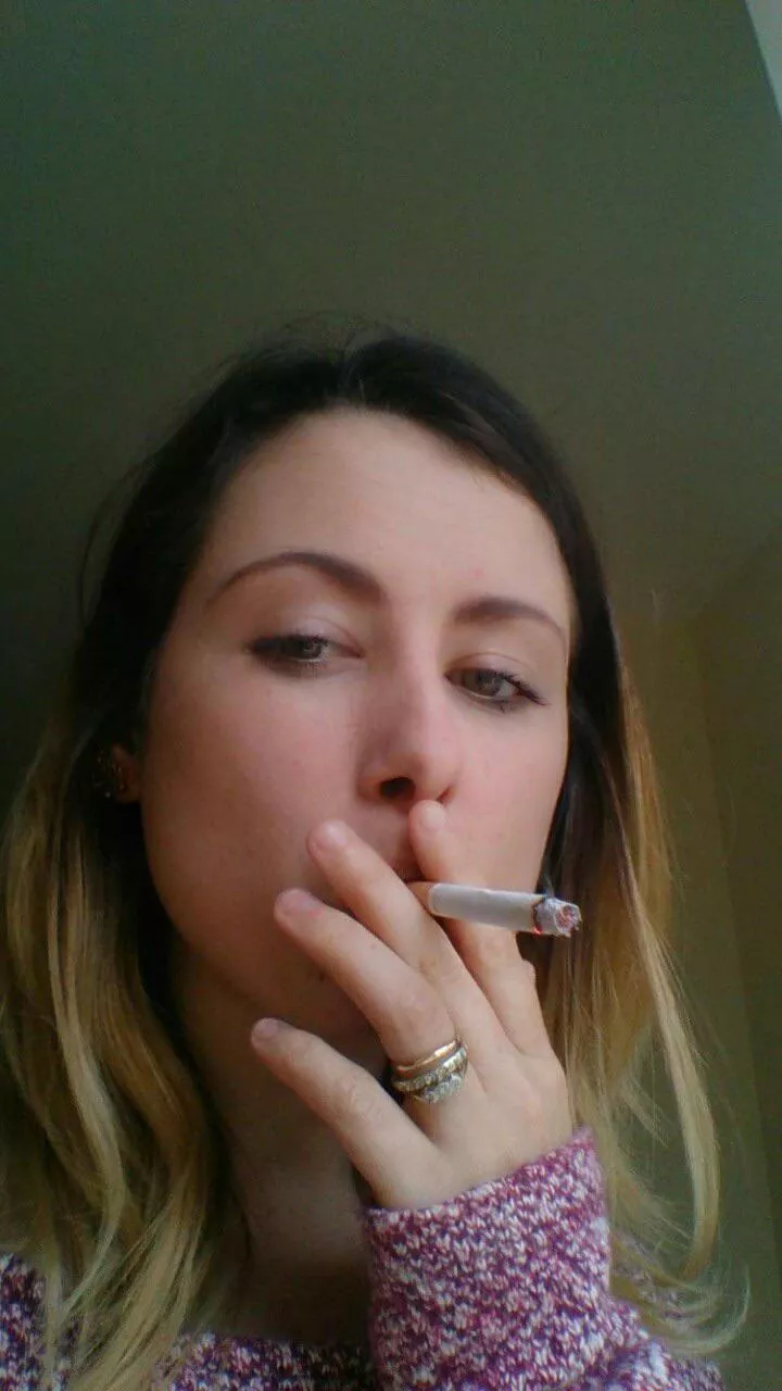 Hard Drag Stare  posted by Early_Cartoonist_690