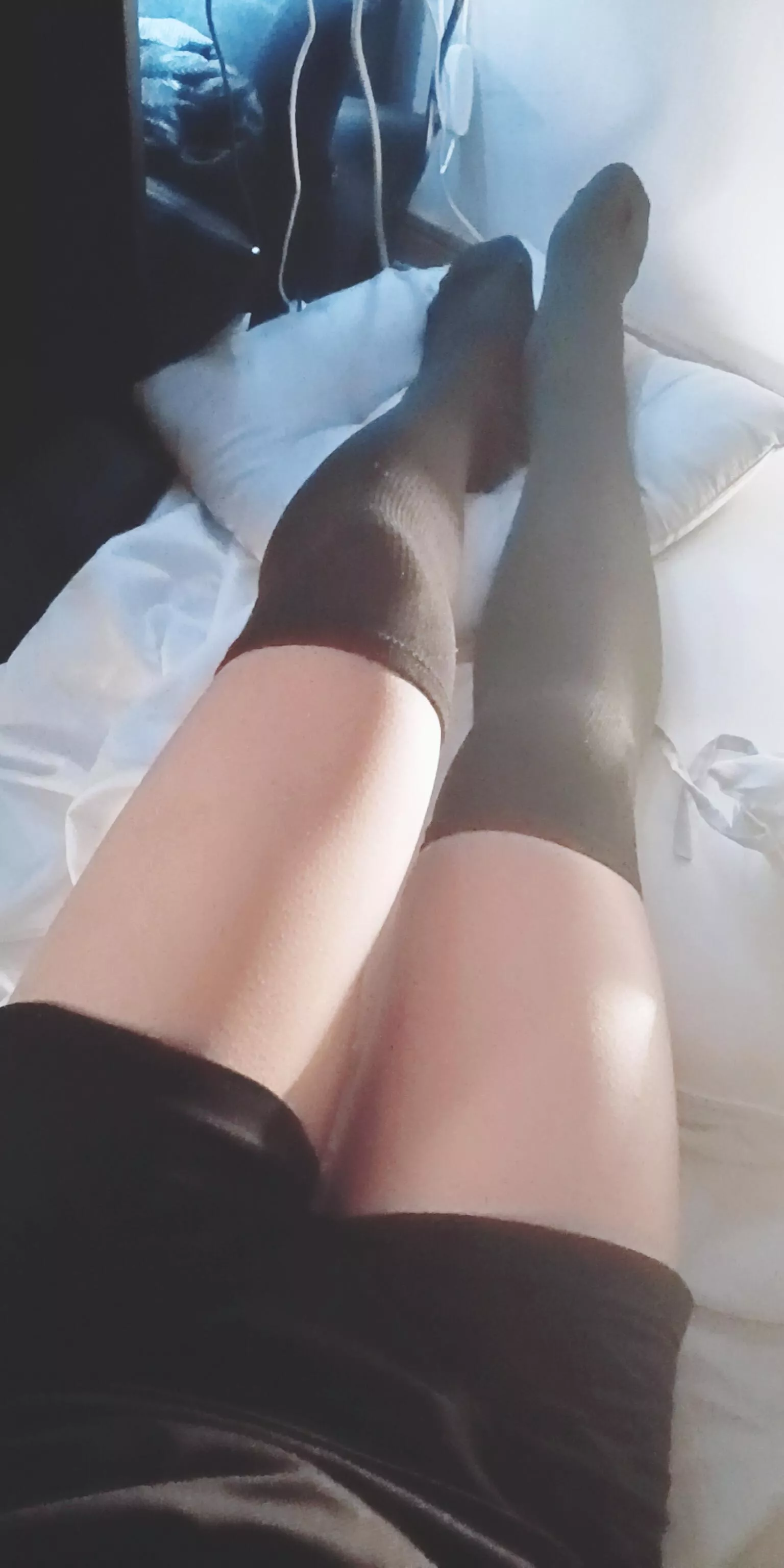 hmmm :> posted by Whuupuu_