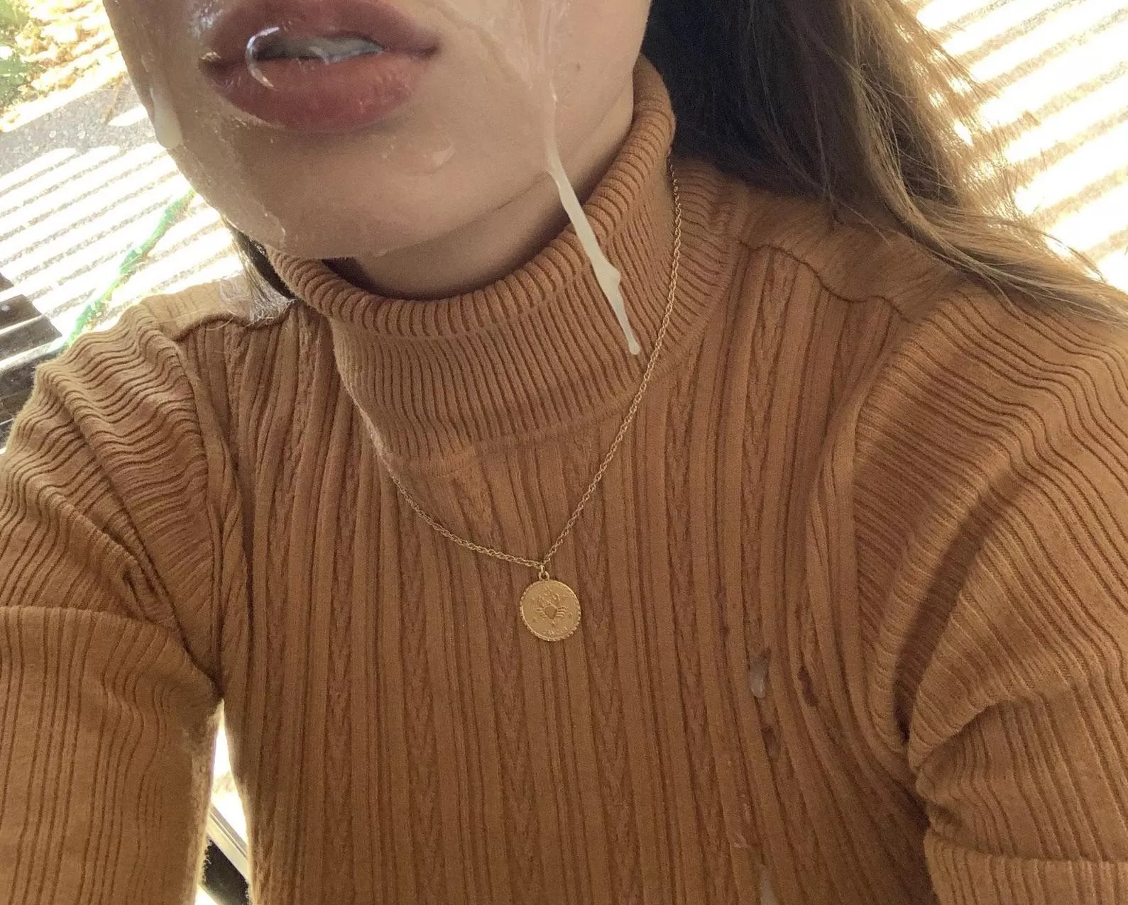 How can I go out on the street like this posted by Baby_melyr