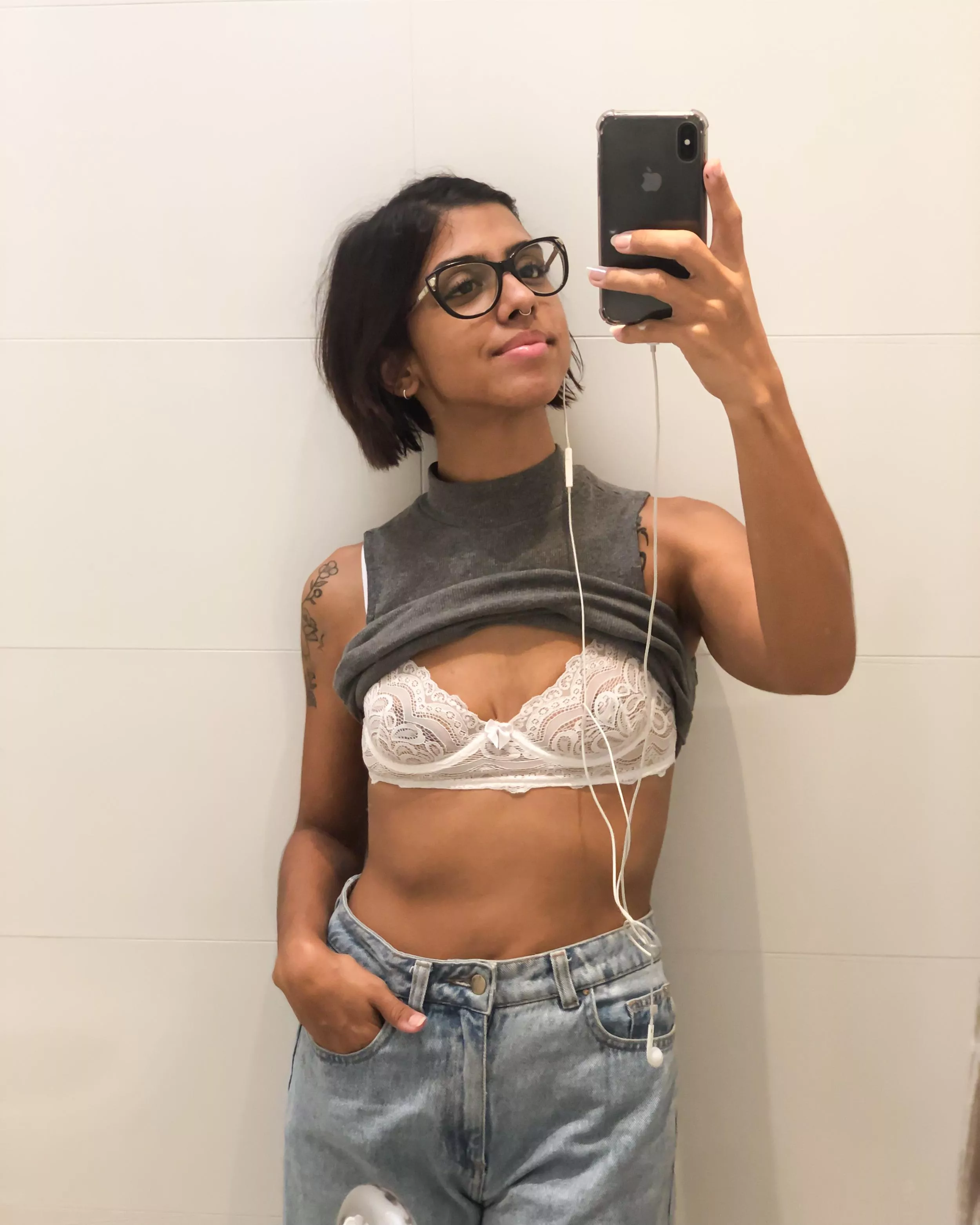 I believe this is the best place to show my small tits and hair [29F] posted by LiratrixMercury