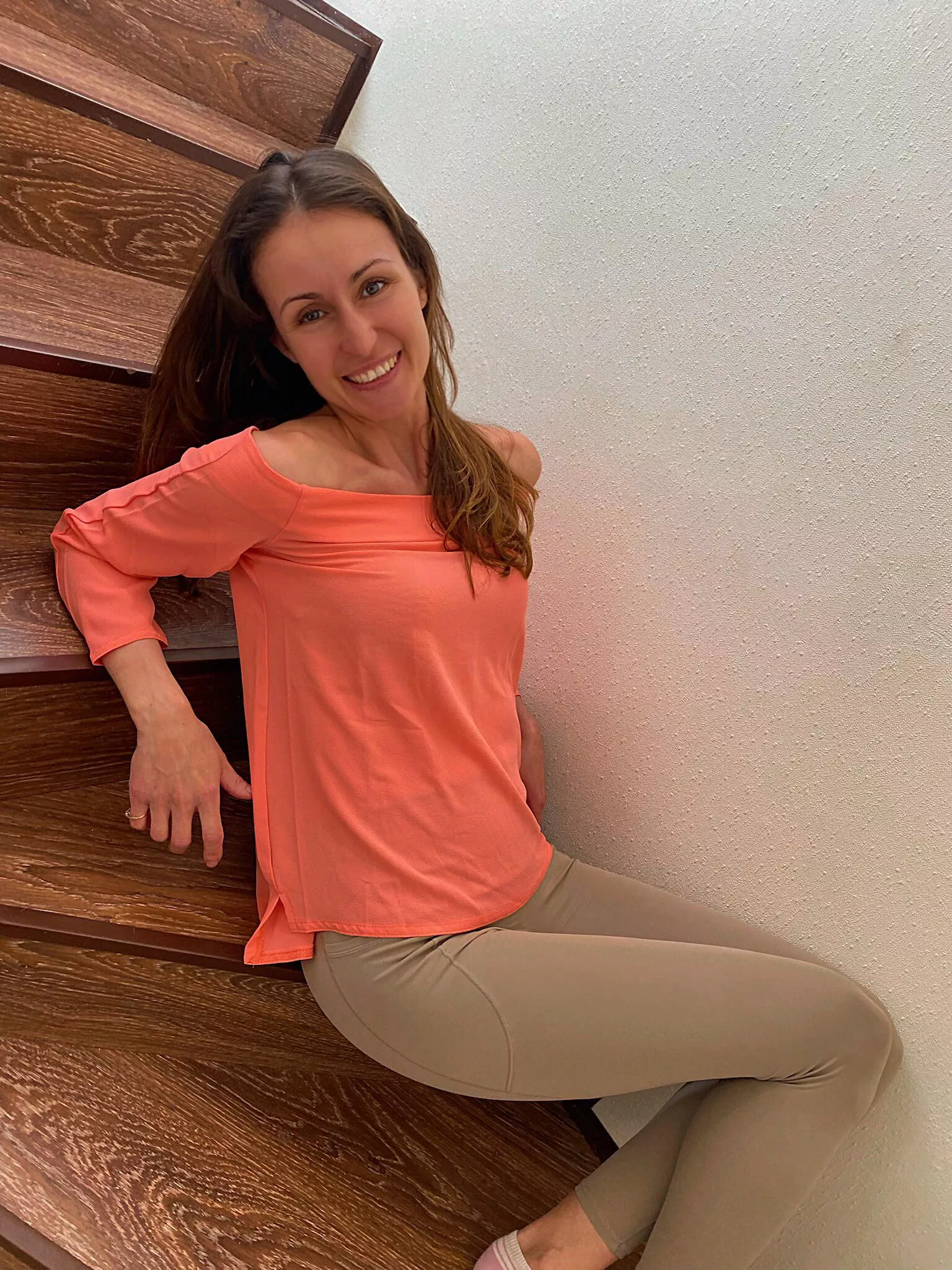 I lay down on the stairs waiting for attention from you. posted by Viki_soul