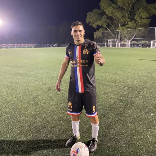 I'm a shooter, you're a goalman. Deal? by OliverKinggxoxo