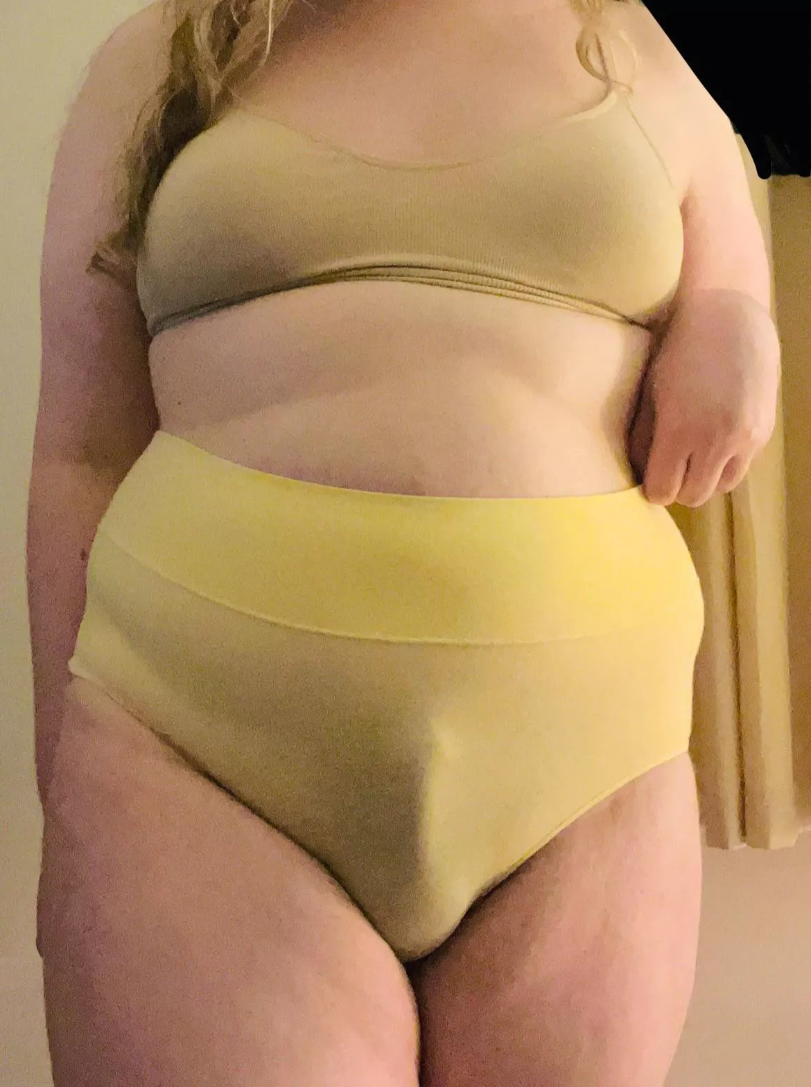 Is it obvious? What would u do if u noticed?? posted by soukmoonagirl3000