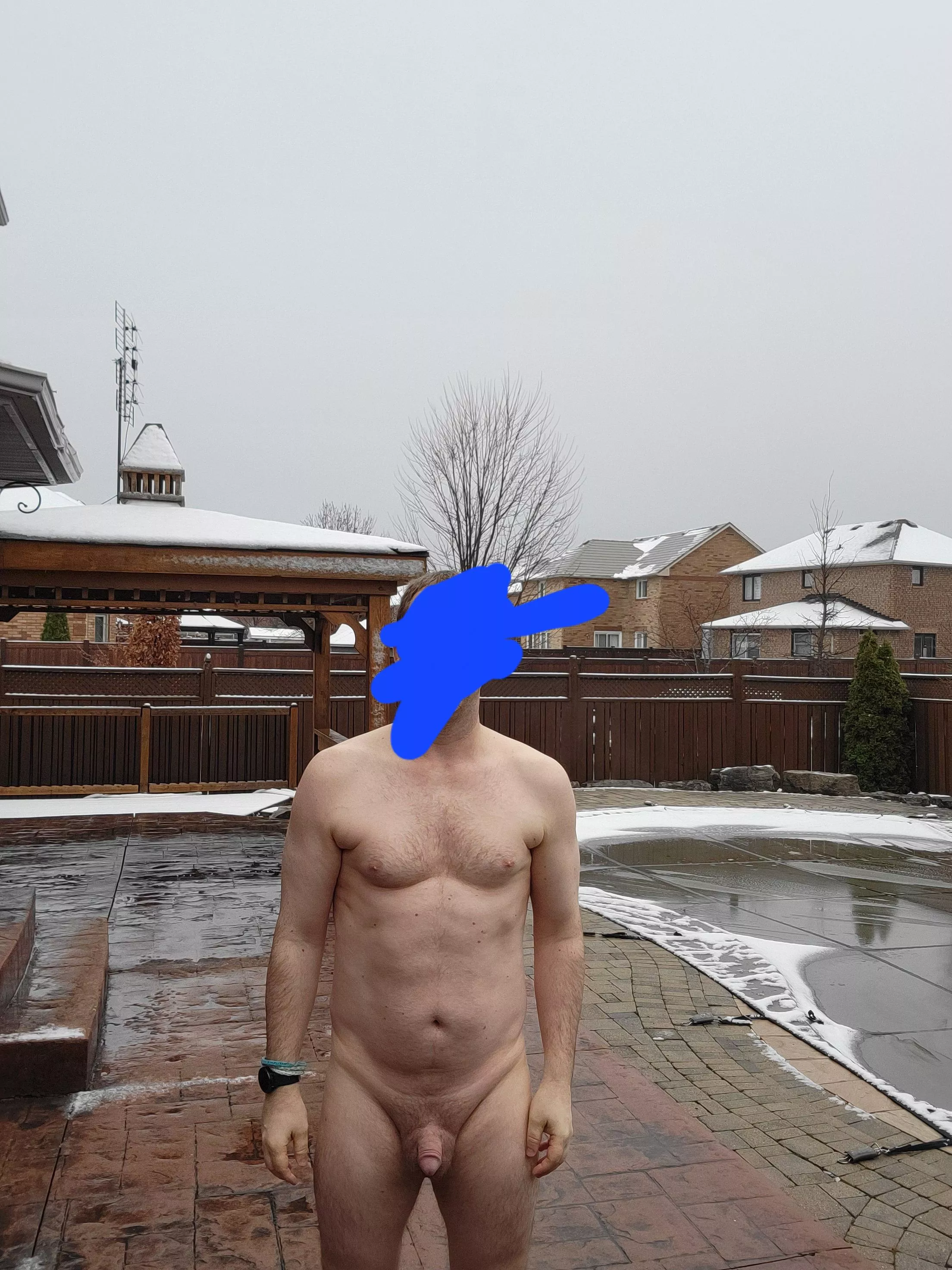 Last snowfall nude, ready for su(m)mer posted by goheels2345