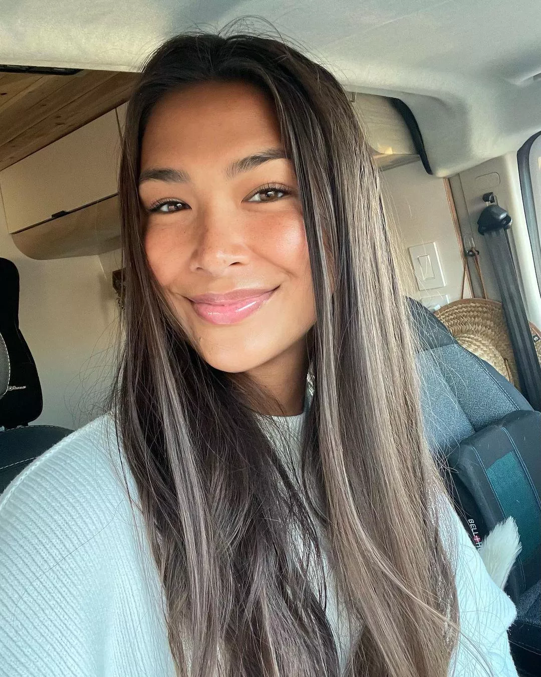 Laura Elizabeth Woo posted by Atlast_89P13