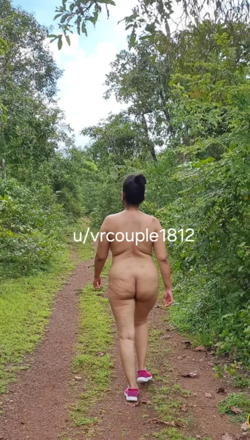 Naked hike.. by VRCOUPLE1812