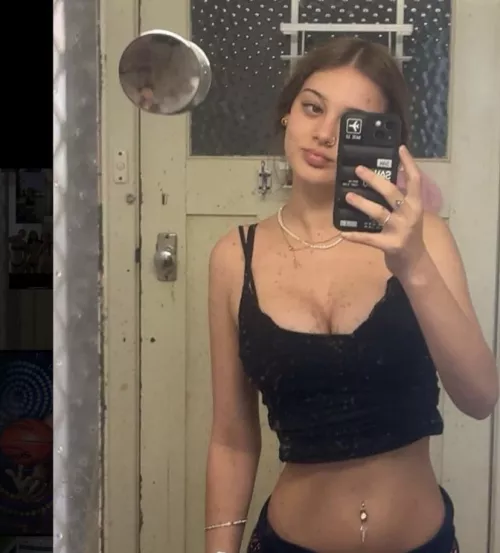 Old crop top from 2030 by Final-Face-5821