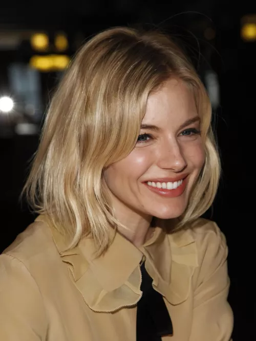 Sienna Miller by BeerGoggles2022