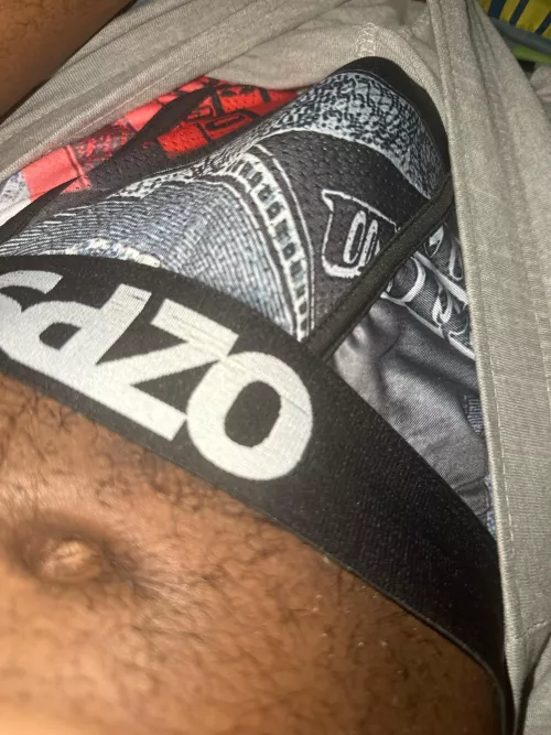 smooth/bubble add me my dick is getting hard and i’m fitted ineedbttms_4 by Illustrious_Sport889