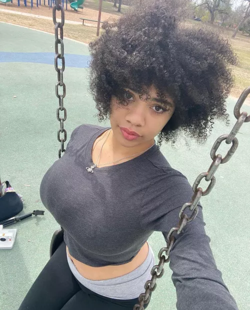 Swinger by Desecr8or