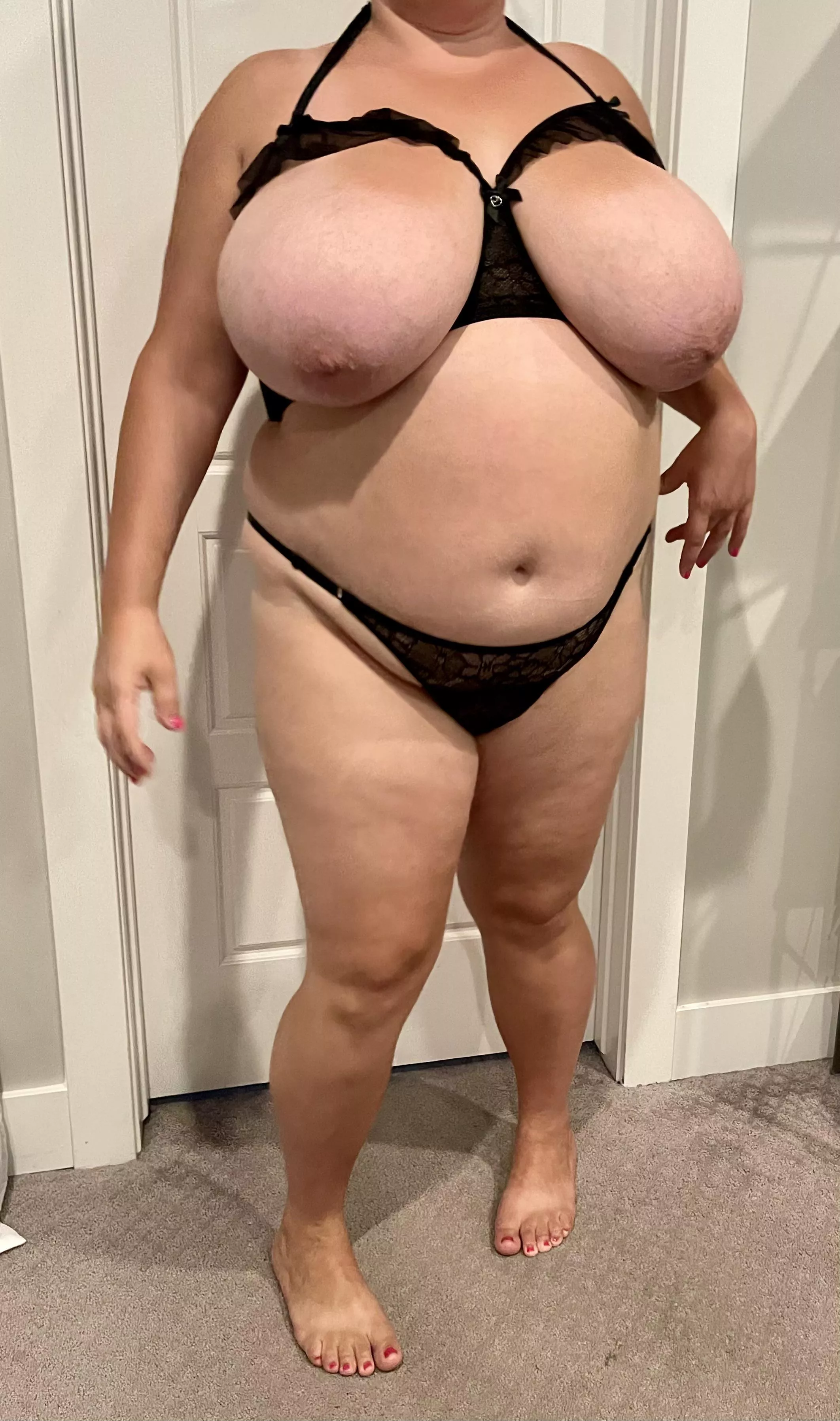 Thick bbw milf  posted by BuxomSoccerMom