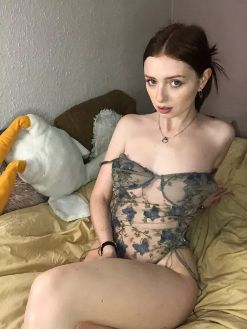 Would u let me give u a lap dance or we can just cuddle by your_lustfulgirl