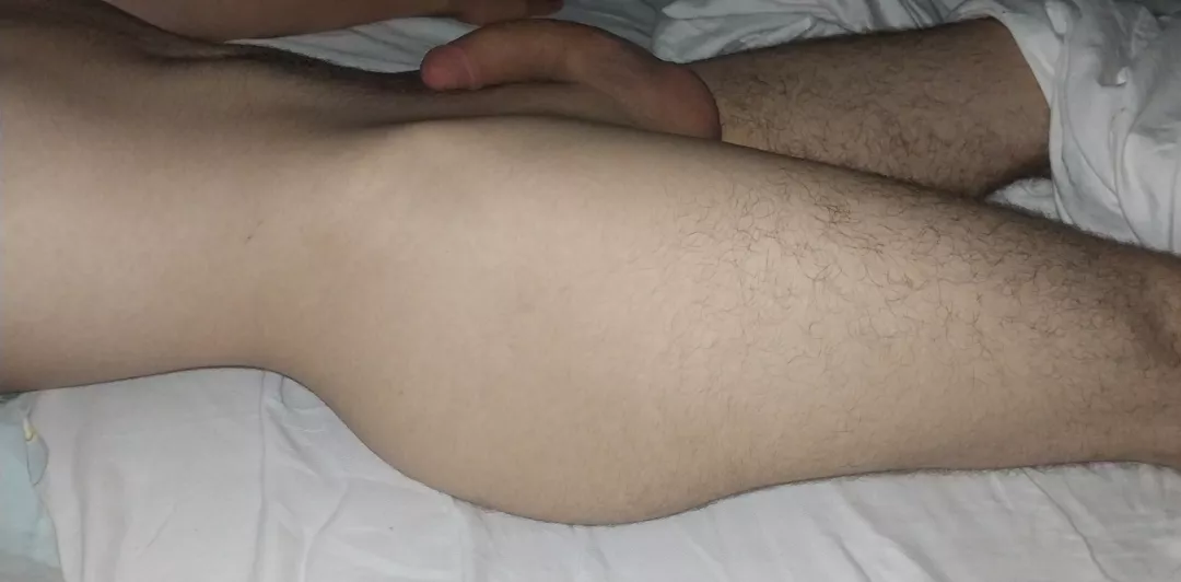 18M - 177 cm - 65 Kg (last time posted by avantgardesheep